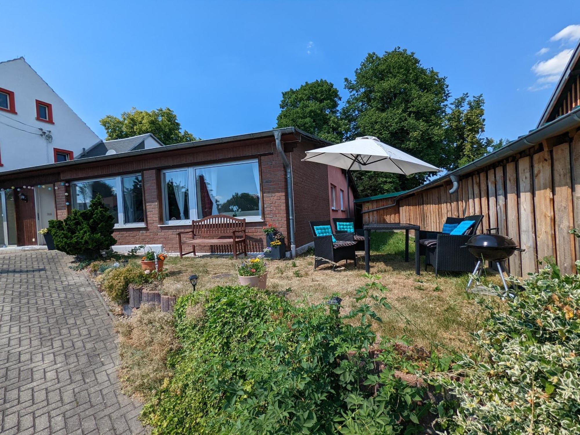 Апартаменты W4 - Urlaubsmagie- Pool, Terrasse, Barbecue Lichtenhain  Экстерьер фото